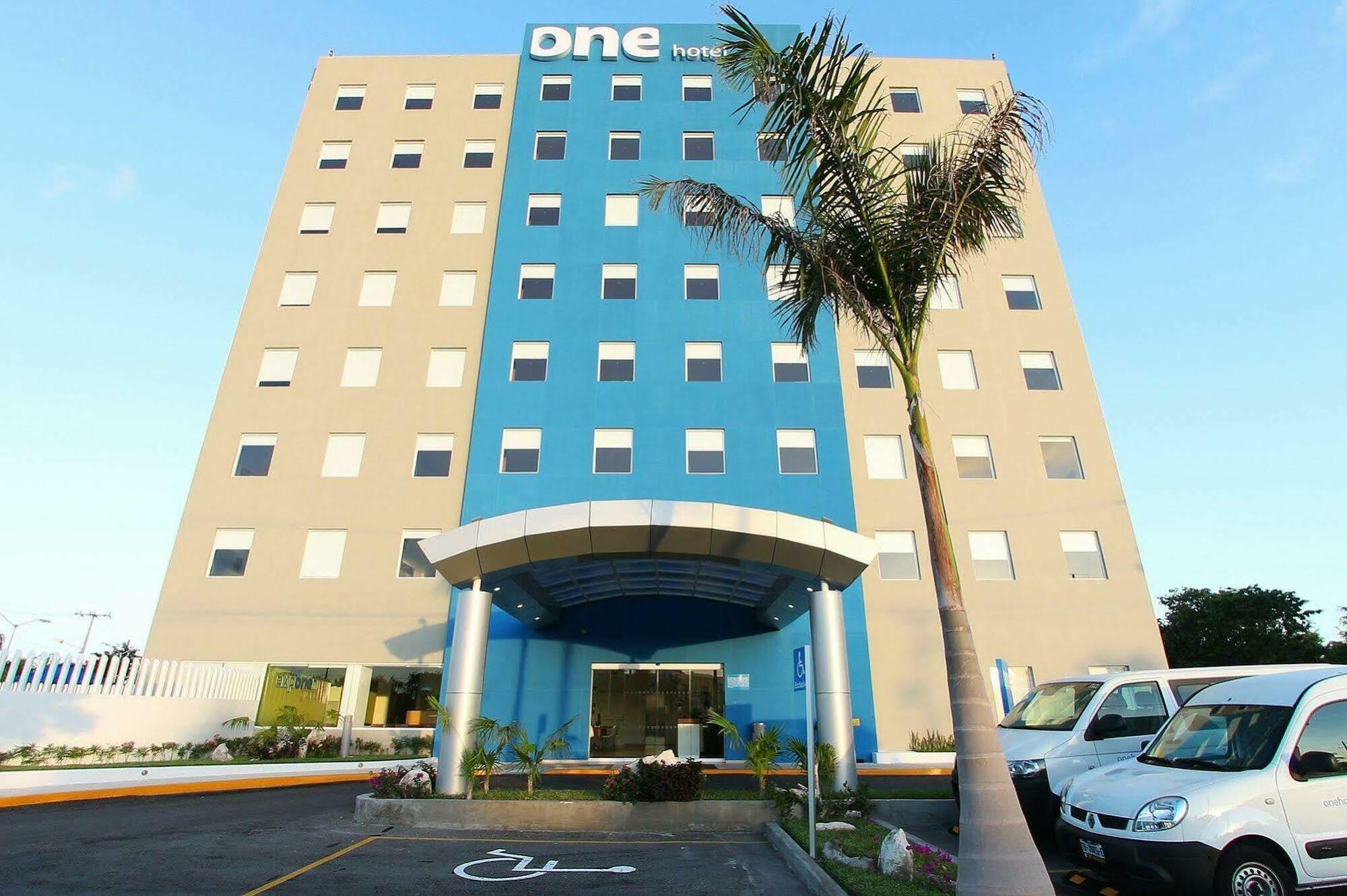 One Cancun Centro מראה חיצוני תמונה
